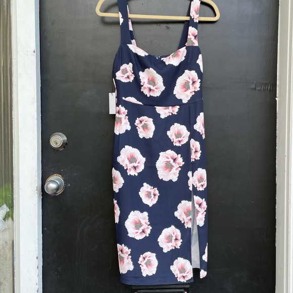 BABATON | 90s Slit Dress - Picture 7 of 11